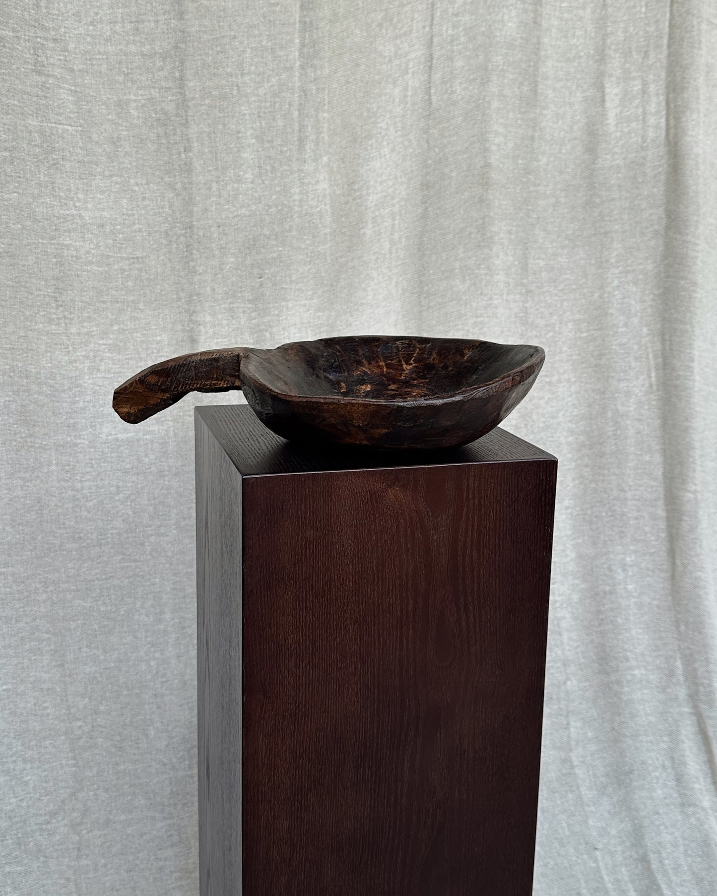 ANTIQUE DOUGH BOWL