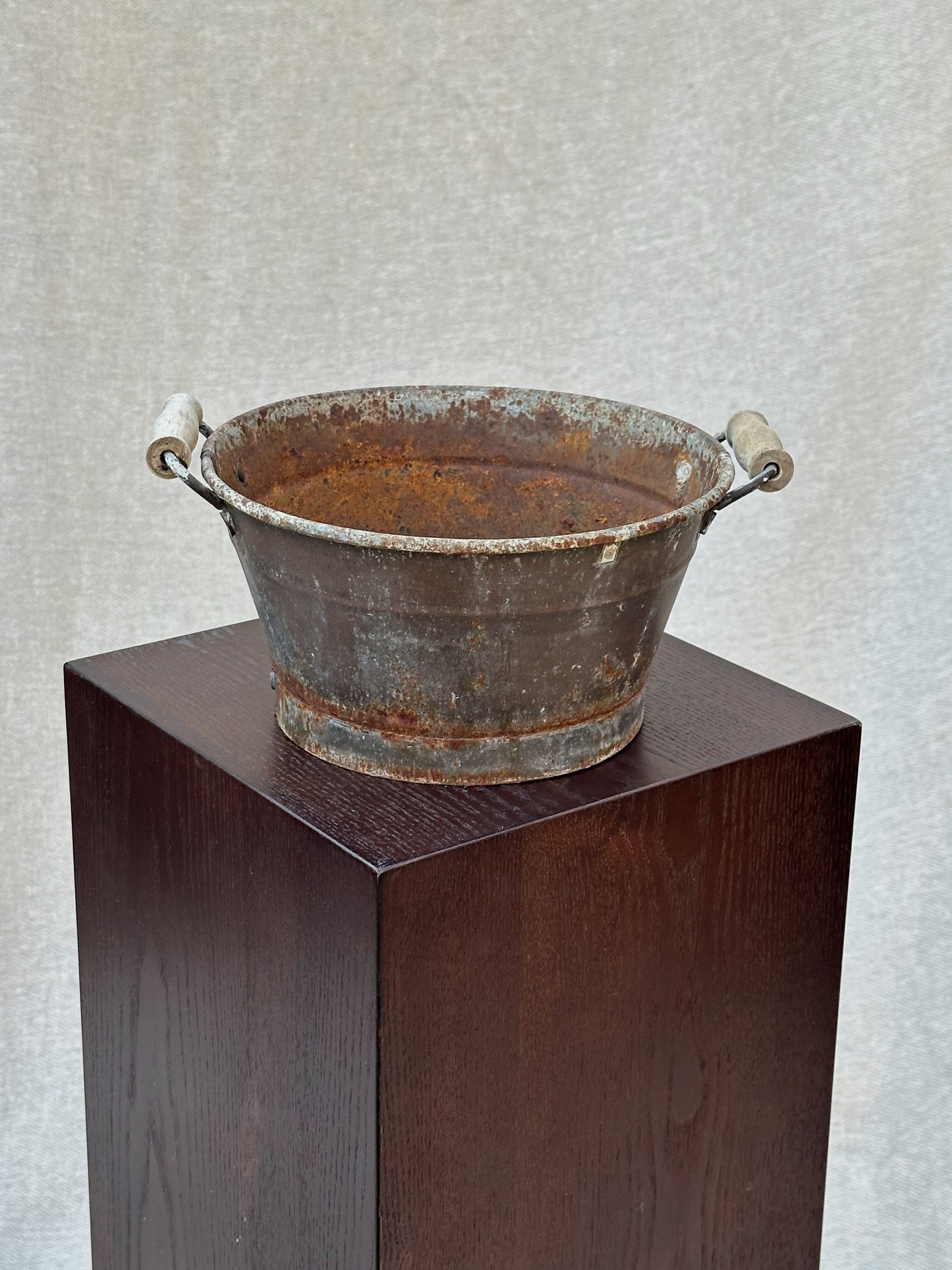 ANTIQUE RUSTIC BOWL