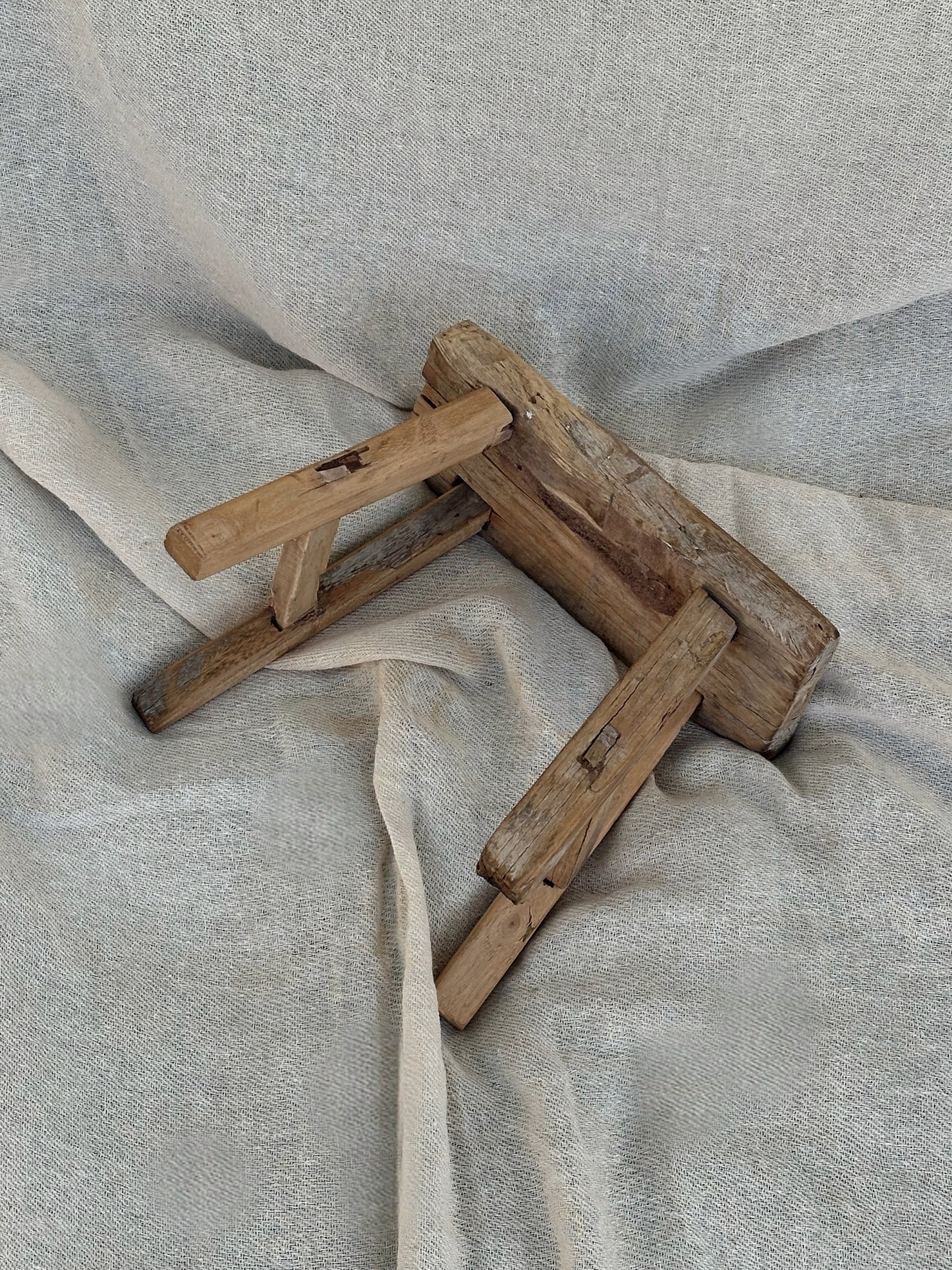 RUSTIC WOODEN ANTIQUE MINI STOOL