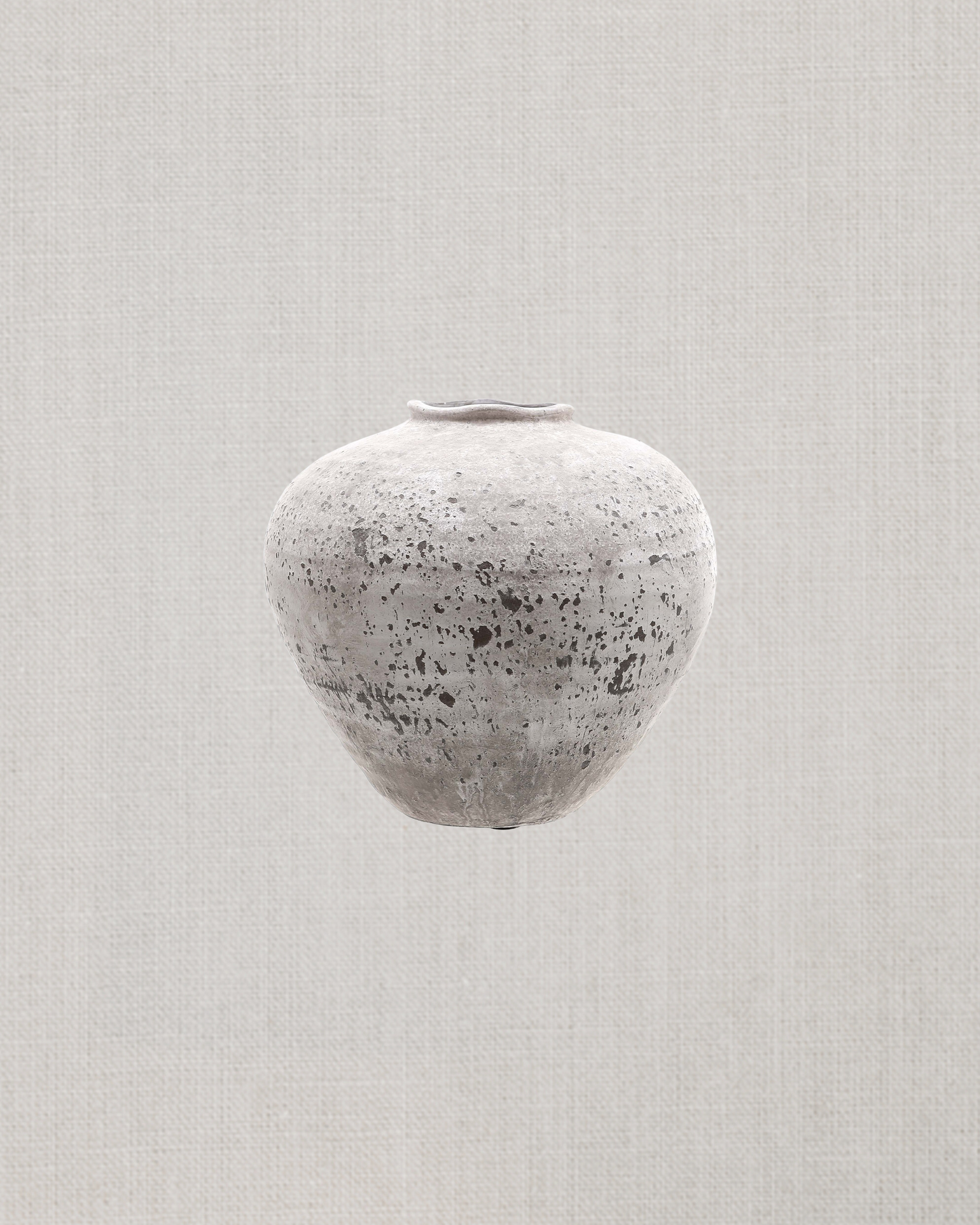 Agnes Vase in Stone