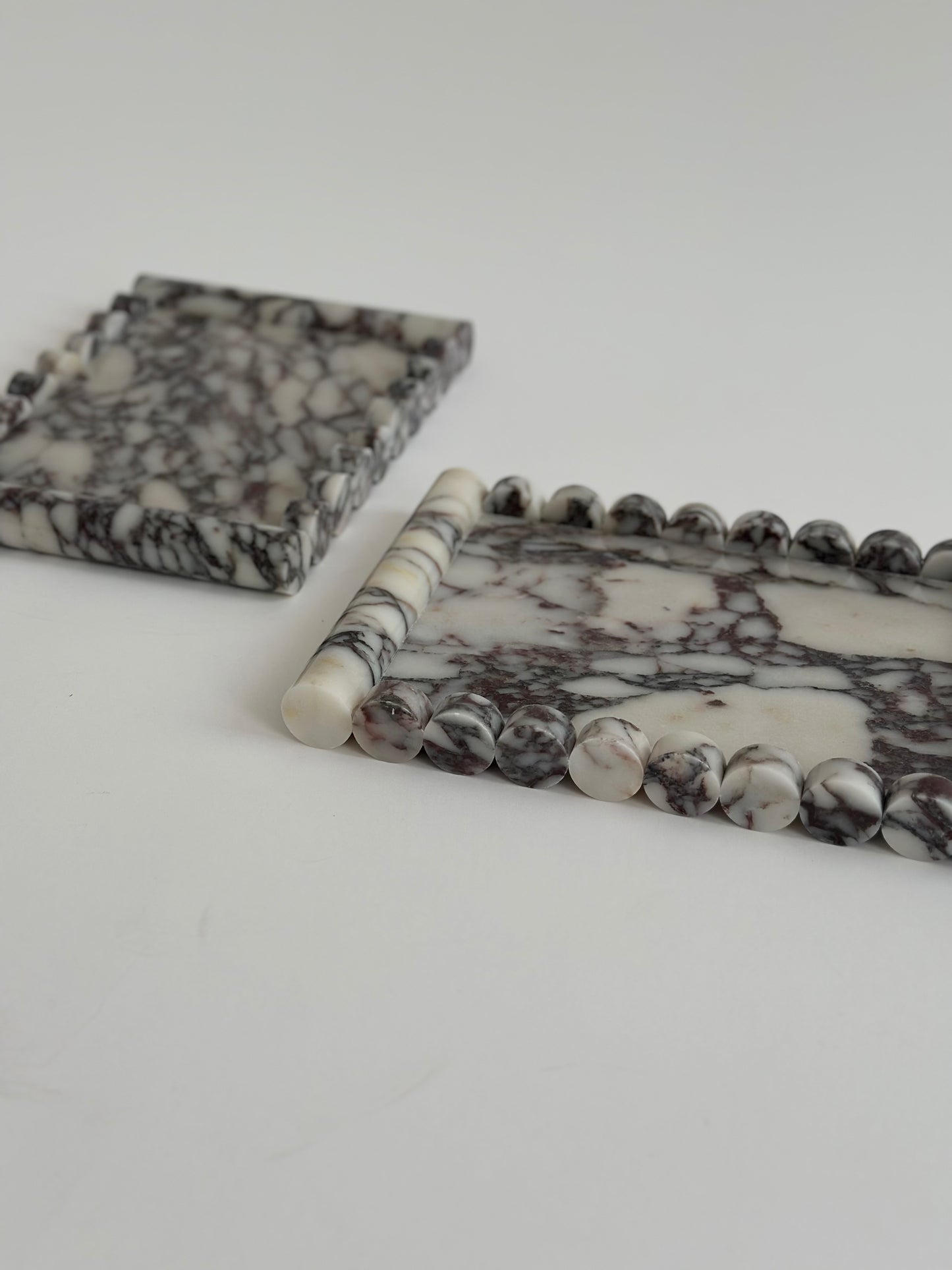 Scalloped Viola Marble Tray
