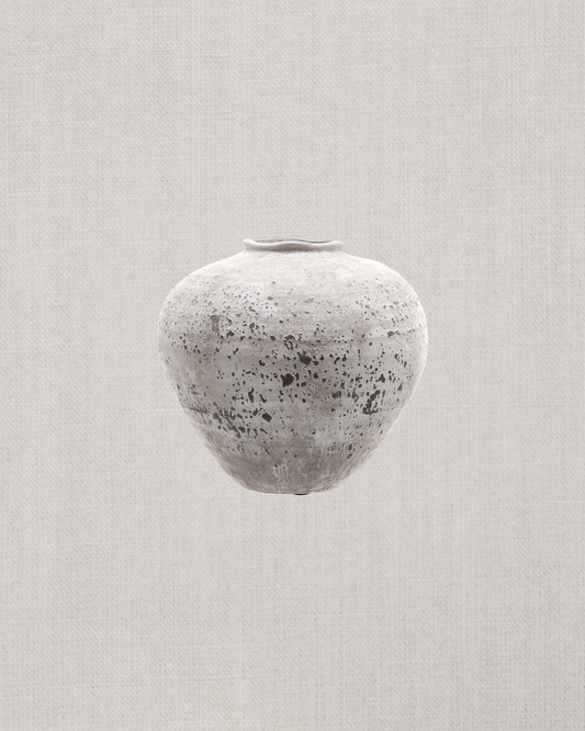 Agnes Vase in Stone