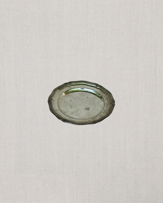 Aged Silver Trinket Tray - Round